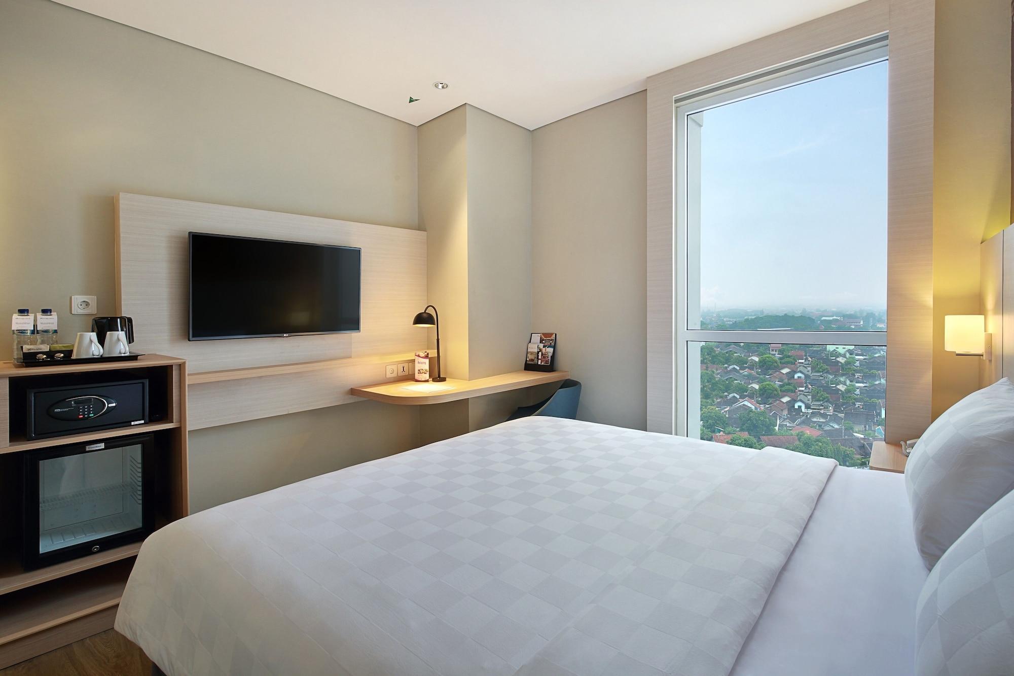Swiss-Belinn Saripetojo Solo Surakarta (Solo) Exterior foto