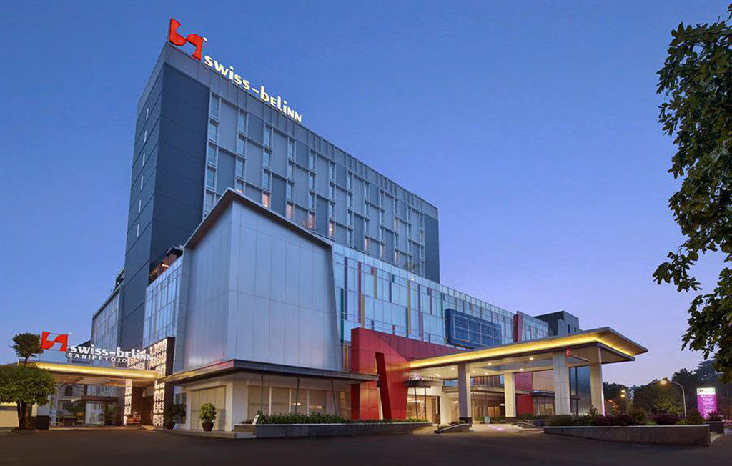 Swiss-Belinn Saripetojo Solo Surakarta (Solo) Exterior foto